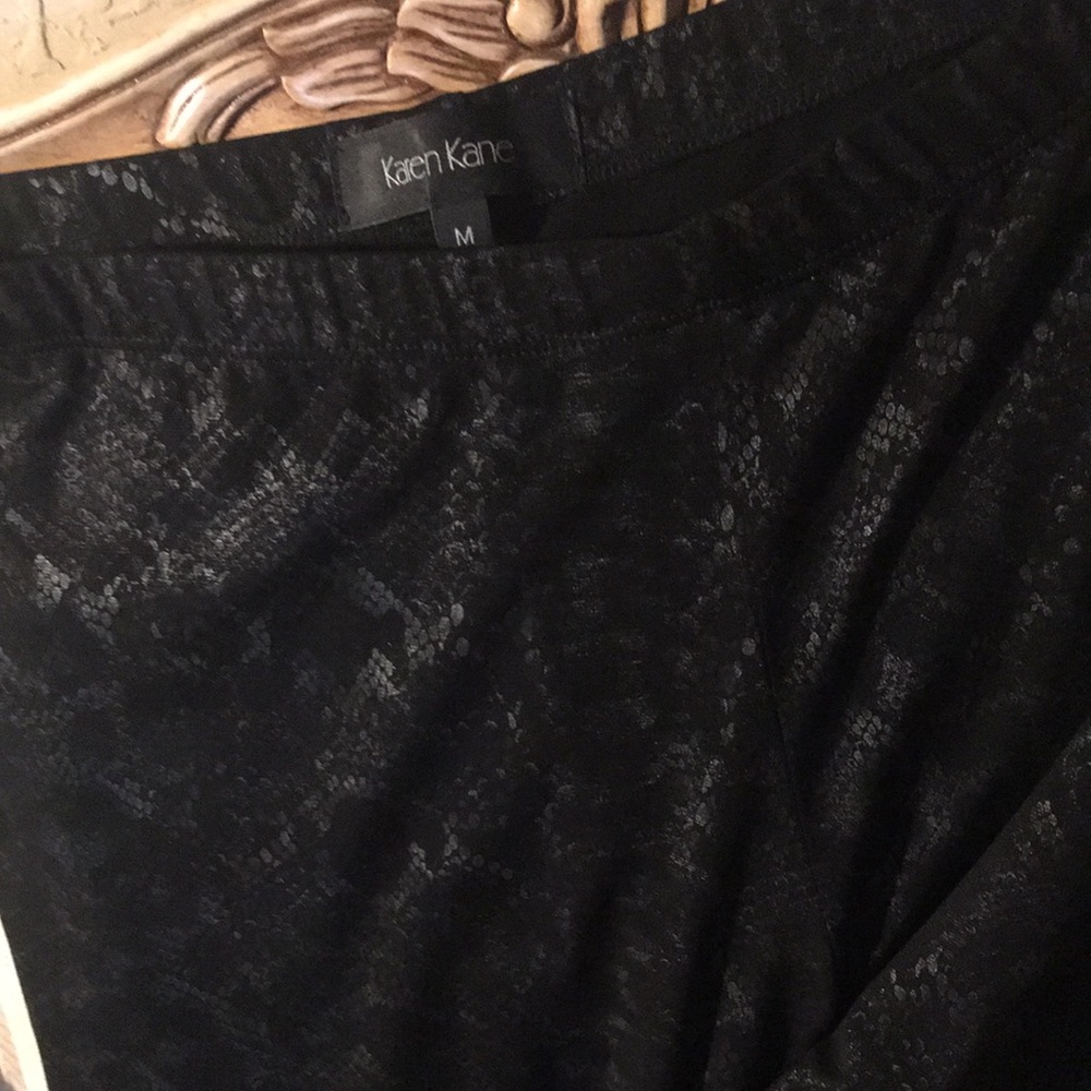 Karen Kane leggings